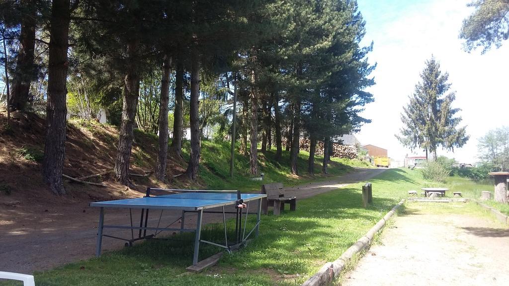 Camping De Flechat Otel Orcival Dış mekan fotoğraf