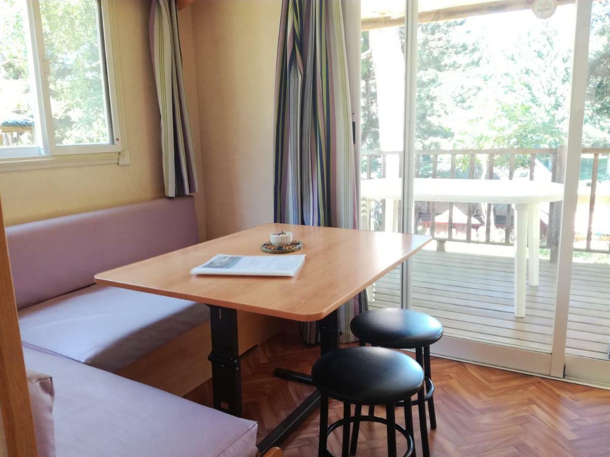 Camping De Flechat Otel Orcival Dış mekan fotoğraf